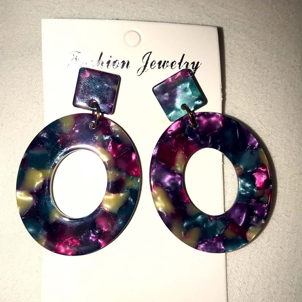 Fashion earrings